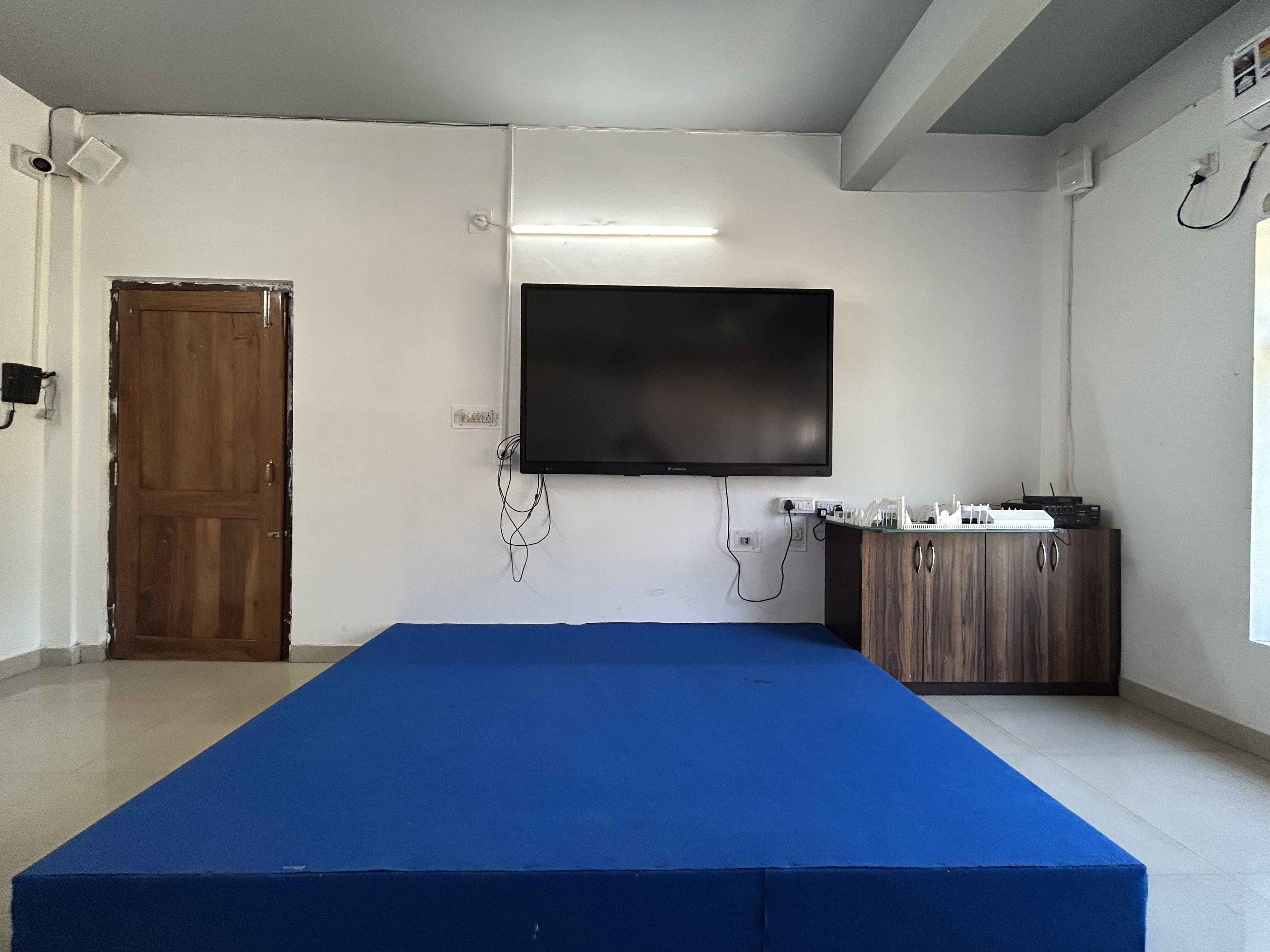 GIEM Classrooms photo 5